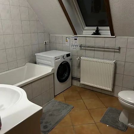 Gut Und Guenstig Naehe Hamburg 아파트